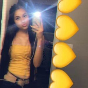 Meet your Posher, Escajeda